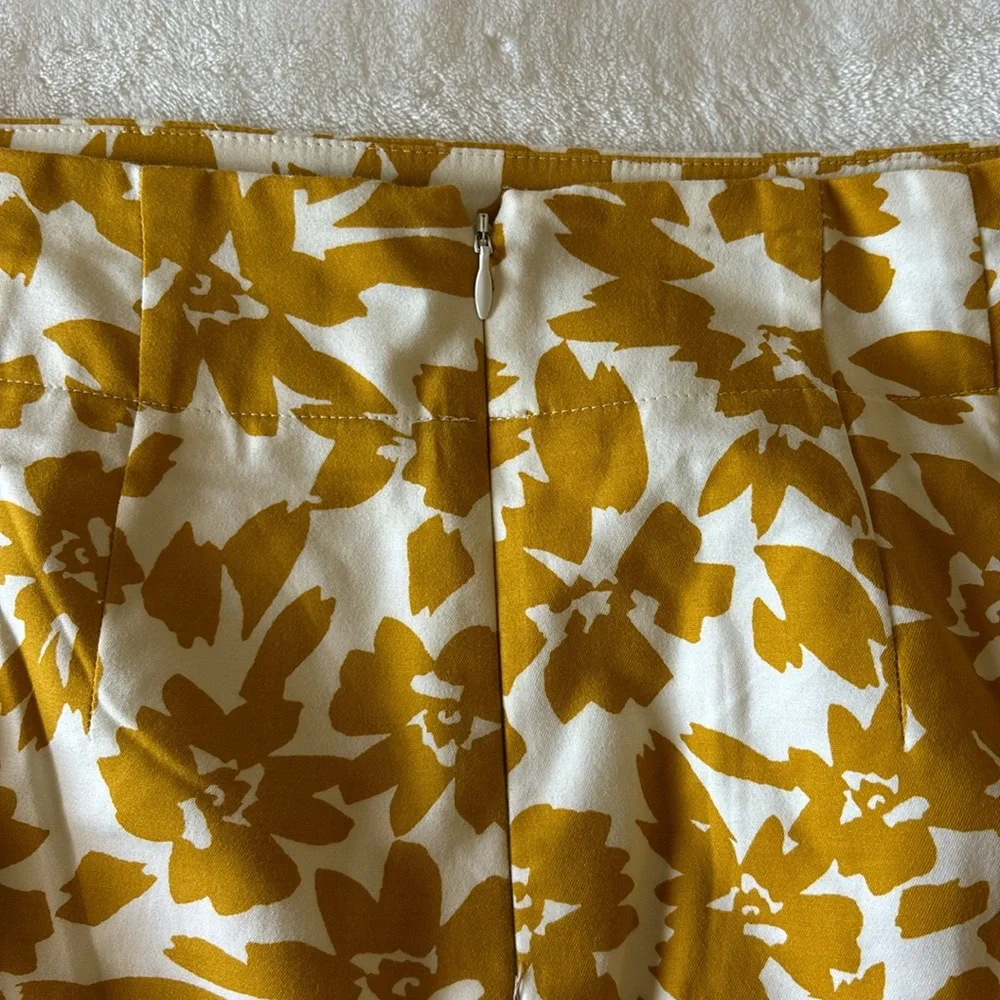 LOFT SKIRT - Picture 3 of 5